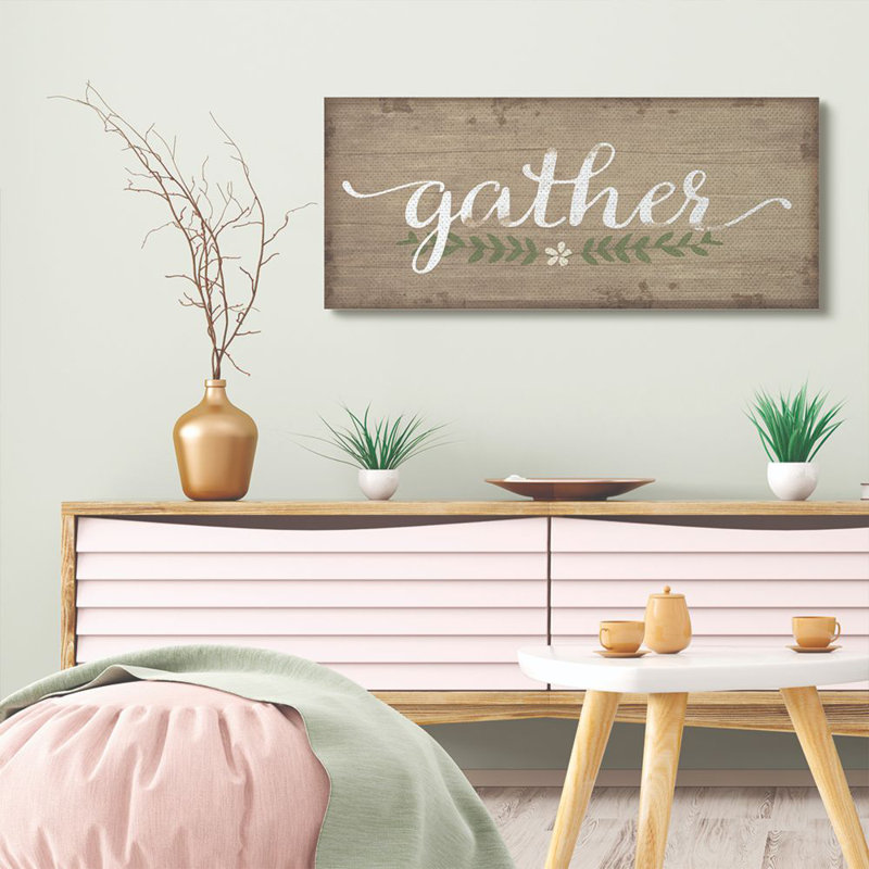 «Gather Textured Family Word», impression sur toile tendue, H 17 po x l 40 po x P 1,5 po, Toile tendue