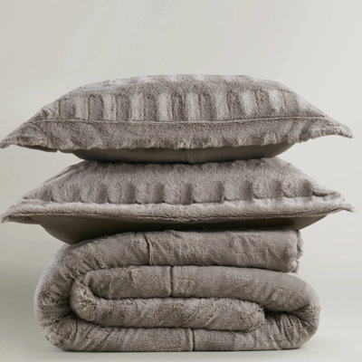 2 Pcs Twin/Twin Xl Gray Faux Fur Comforter Mini , Soft Mink Reverse, Stylish Brushed Fur, Filling, Shams With - Inch Flange Pcs, Solid Design,  1 For Twin Size  Flange, 3" Overlap On Sham Back Feature