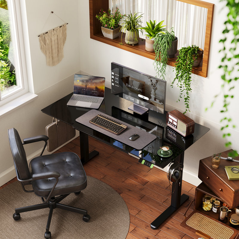 Bureau debout ergonomique réglable en hauteur avec tiroir et crochets Ashya, H 46,5 po x l 55 po x P 24 po, Noir