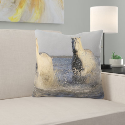 Coussin en chevaux