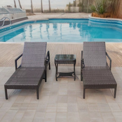 Outdoor Chaise Lounge Set with Table