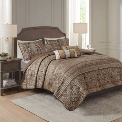 6 Piece Jacquard Quilt Set with Throw Pillows Brown/Gold Full/Queen