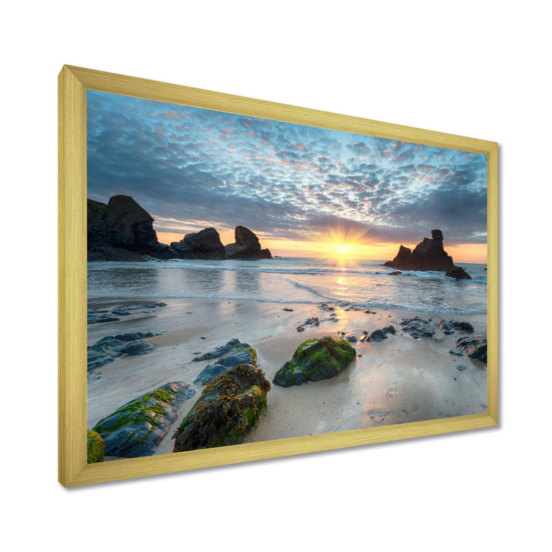Magnifique baie de Porthcothan - imprimé bord de mer, Impression encadrée, H 24 po x l 32 po, Doré
