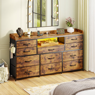 Commode 11 tiroirs pour chambre à coucher, meuble télé avec commodes longues, lumières DEL, prises de courant, tablettes et 4 crochets