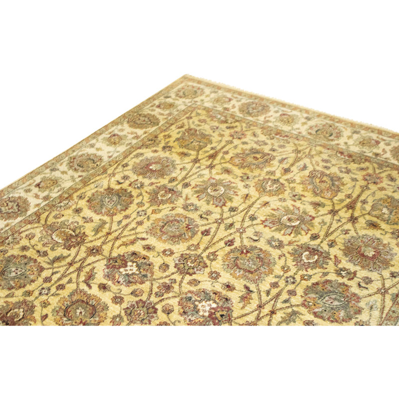 Tapis doré et ivoire de haute qualité noué à la main