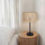 Romola Lampe de table noir mat avec abat-jour en rotin naturel et interrupteur à 3 voies-1061118445