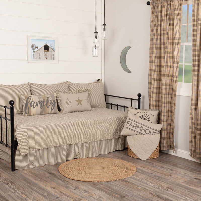 Sawyer Mill Striped Quilt, Charcoal Gray