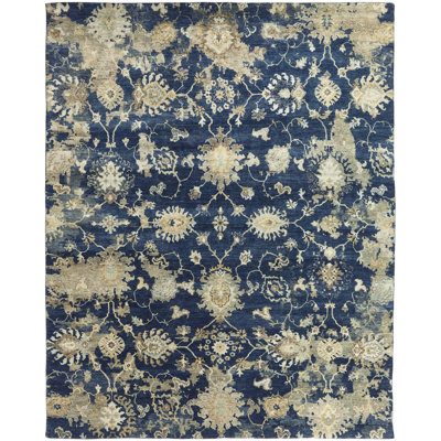 Dassiah Hand Knotted Wool Floral Area Rug in Blue