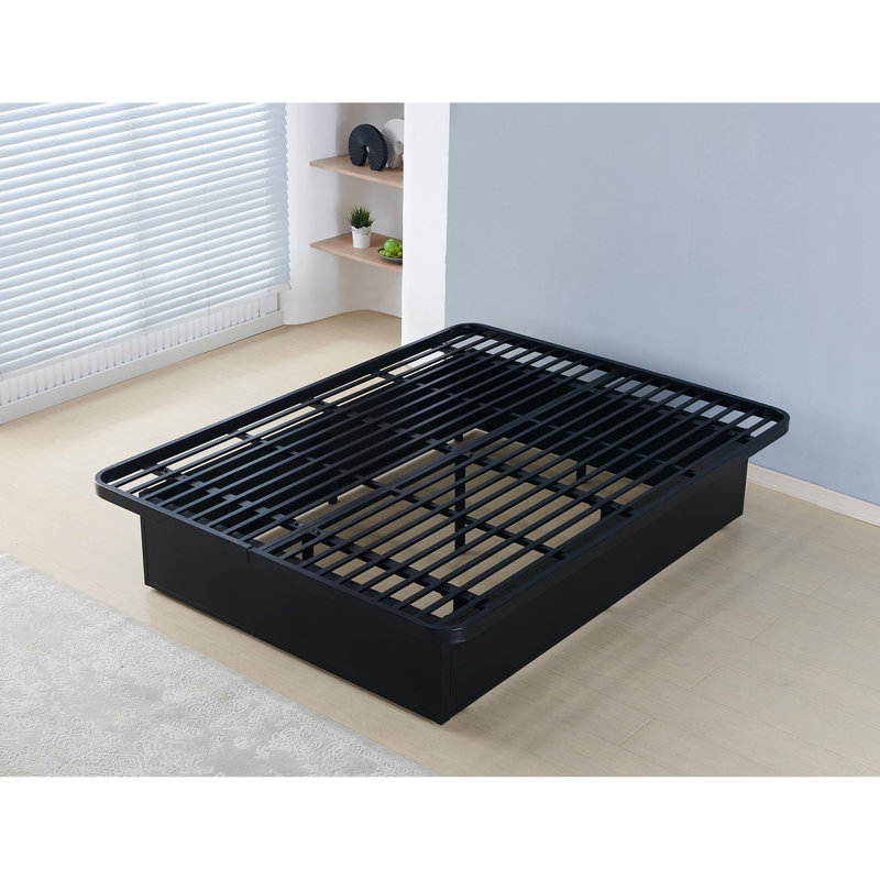Très grand cadre de lit en métal - et fiable. Design contemporain. Base de 16 po de hauteur pour un rangement supplémentaire. Assemblage facile. Élégant. 16 po avec beaucoup de rangement