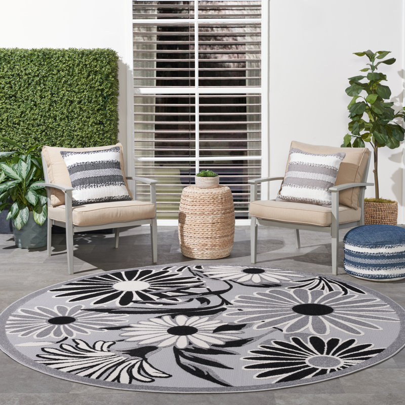 Ameleah Floral Indoor / Outdoor Rug, Round 7'10"
