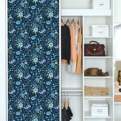 Peel & Stick Floral Roll