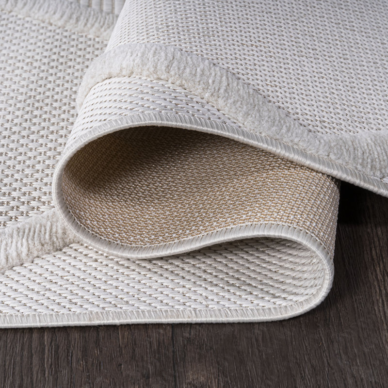 Briano Diamond Trellis Ivory Indoor/Outdoor Rug, Runner 2'2" x 8'