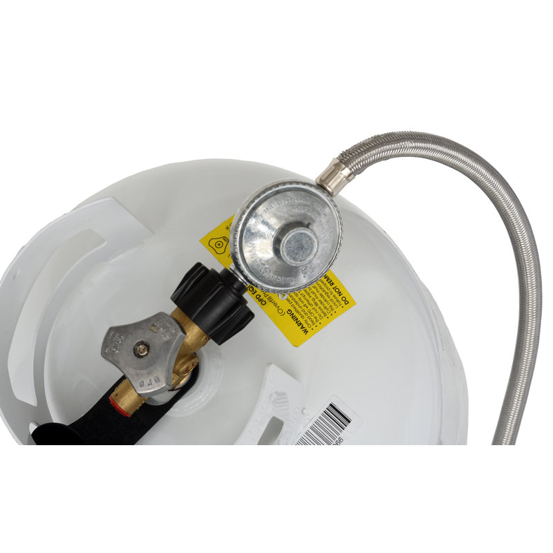 Régulateur de propane basse pression universel 5 pi. Avec tuyau tressé en acier inoxydable Flame King 5 pi.
