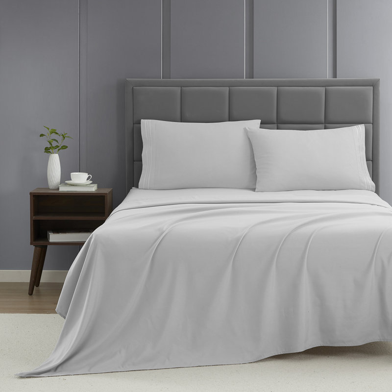1800 Series Double-Brushed Microfiber Hypoallergenic Sheet Set, Silver, California King Sheet Set with 2 Pillowcases