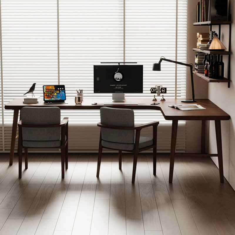 Bureau d'écriture en bois massif en L de couleur châtaignier clair, Retour à droite, H 29,53 po x l 62,99 po x P 39,37 po