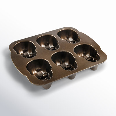 Nordic Ware Fall Harvest Series Skull Cakelet Pan