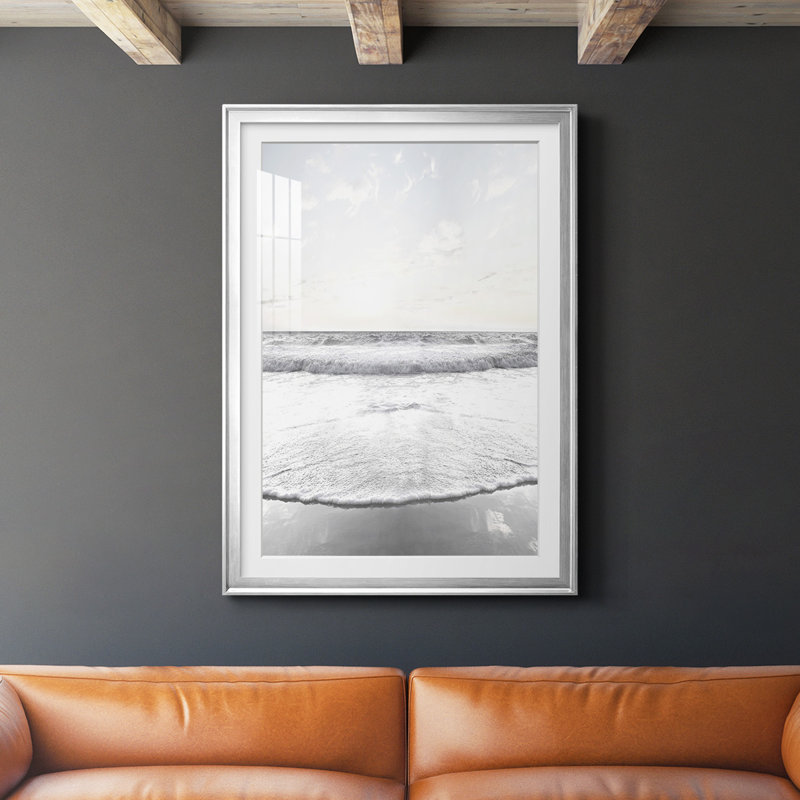 Serene Shore, reproduction encadrée de qualité supérieure, Argent, H 36,5 po x l 26,5 po x P 1 po