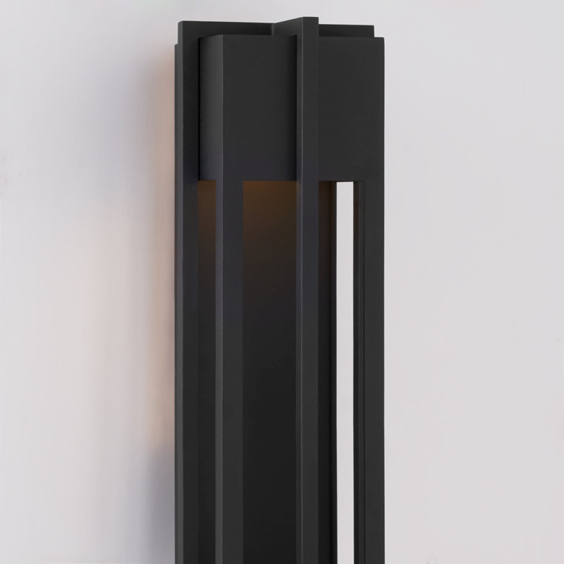 Mackall LANT - TXB, 18.25" H x 5.75" W x 5.25" D