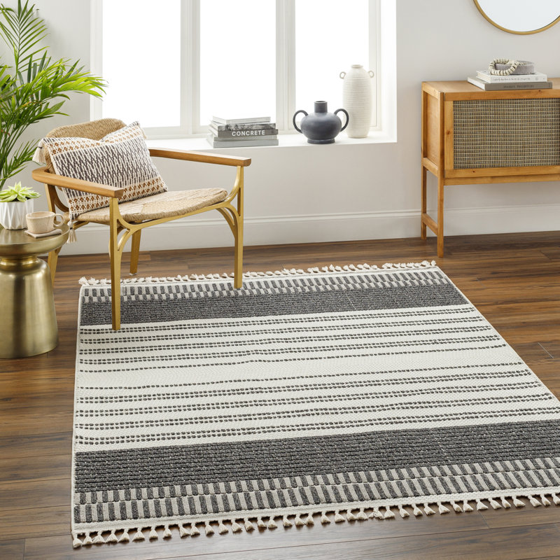 Gigi Striped Machine Woven Polyester Area Rug in Black, Rectangle 7' x 9'