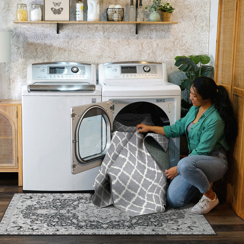 Elegant Gray Trellis 5' x 7' Washable Non-Slip Rug