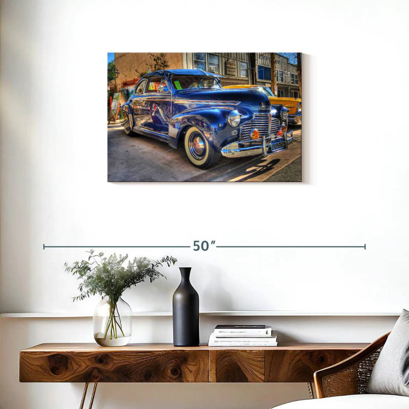 Voiture bleue classique Sassy
