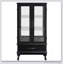 Vitrine lumineuse avec portes en verre, tablettes réglables et lumières DEL pour un rangement et une présentation élégants