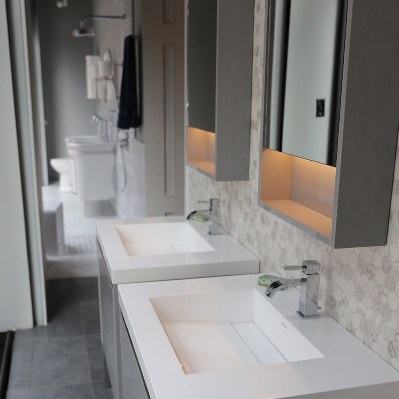 Kubista 24'' W Single Vanity Top, Gloss White, 0 Hole