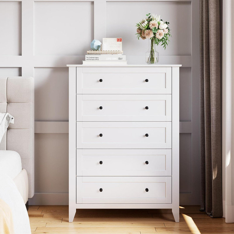 Commode haute 5 tiroirs, rangement profond avec boutons en métal, commode en bois moderne pour la chambre à coucher et le couloir