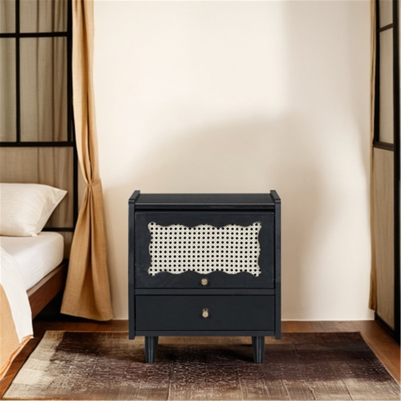 Table de chevet en bois exquise avec rangement en rotin pour rehausser la chambre à coucher