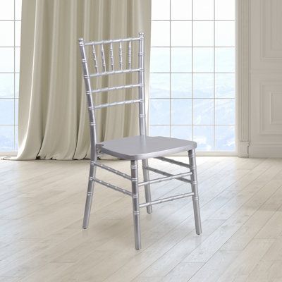 Chaise Chiavari empilable en bois Emma Hercules Series