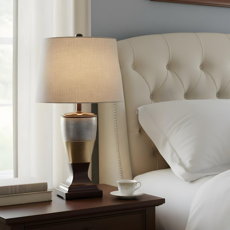 Ksenija Resin Table Lamp