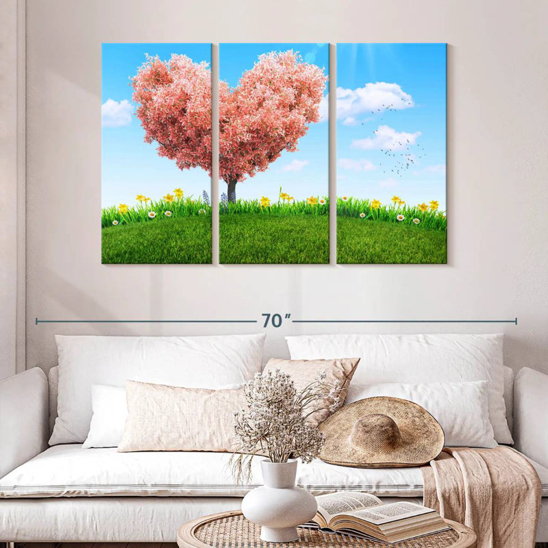 Hardie Spring Heart Tree, 32" H x 50" W