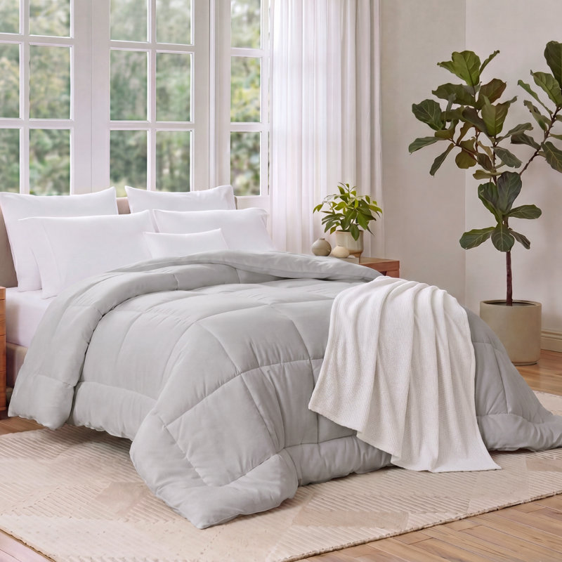 Bedsure Queen Box-Stitch Down Alternative Duvet Insert – Light Gray , All-Season Comforter, Light Gray, Queen Comforter
