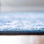 Tapis traditionnel urbain de couleur arctique-561680389