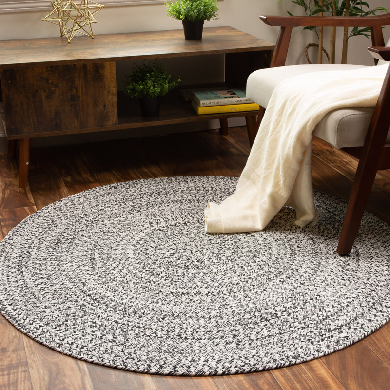 Tapis noir et blanc tressé Ociuso, Tapis de couloir 2 pi x 6 pi