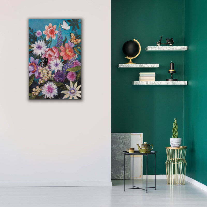 Art mural sur toile August Butter® «Butterfly Garden Delight» par Julia Purinton, H 40 po x l 26 po x P 1,5 po