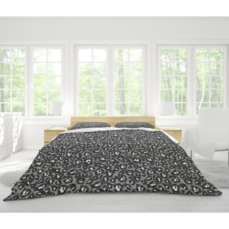 Leopard Box Stitch Animal Print Comforter Set, Queen Comforter + 2 Pillow Cases, Black/Grey