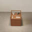 Vitrine à bijoux vintage de luxe avec plateau en verre et rangement fermé, vitrine élégante pour la maison et la boutique