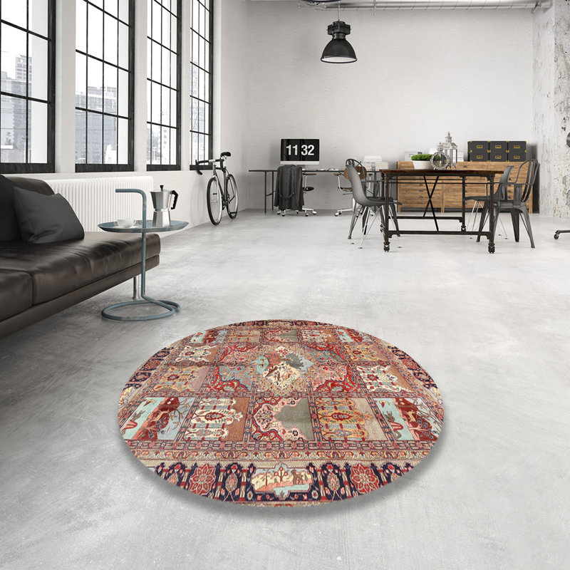 Oriental Indoor Rug, Round 4'