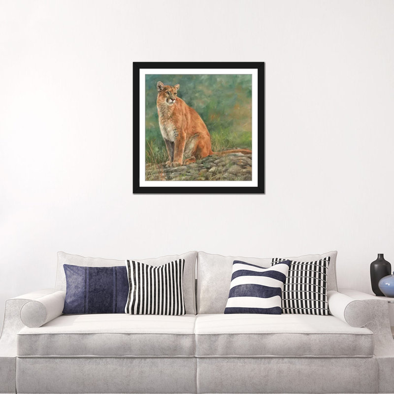 « cougar assis », impression sur toile, H 24 po x l 24 po x P 1 po, Papier d'art encadré noir, Blanc