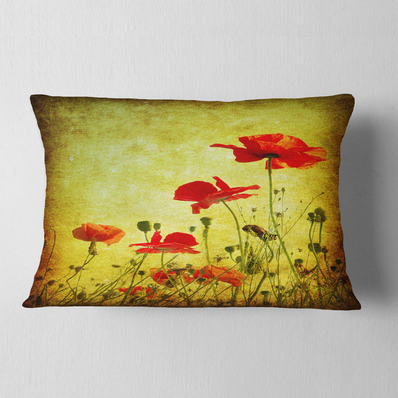 Coussin lombaire floral sur fond grunge