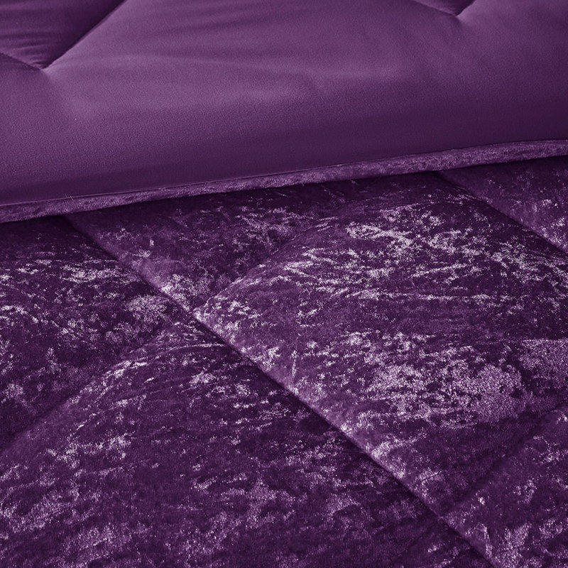 Comforter Set With Throw Pillow