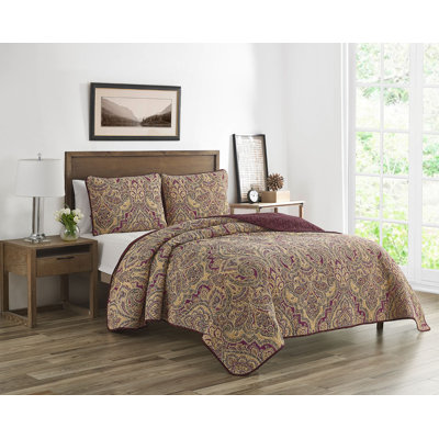 Amber Paisley Burgundy/Taupe 3-Piece Reversible Cotton Quilt Set
