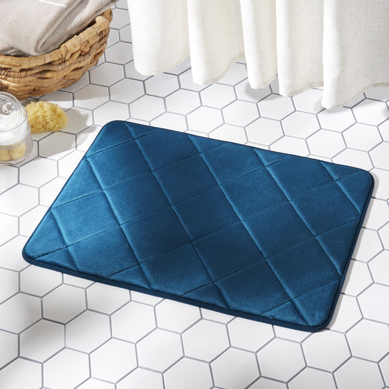 Tapis de bain Haruhi Haven, l 22 po x L 42 po, Bleu