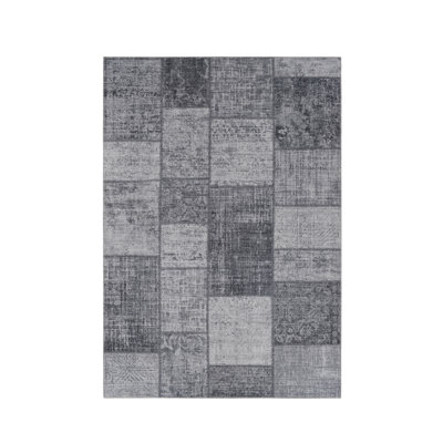 Alesio Geometric Area Rug