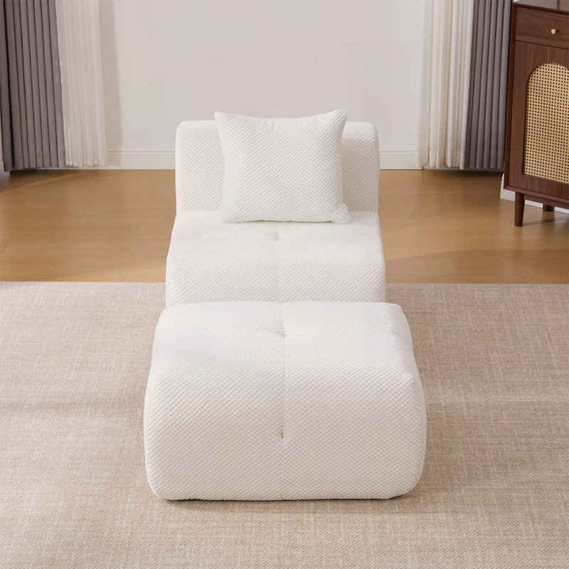 Chaise d'appoint avec repose-pieds, assise profonde et douce pour les espaces de vie modernes, Ivoire ivoire
