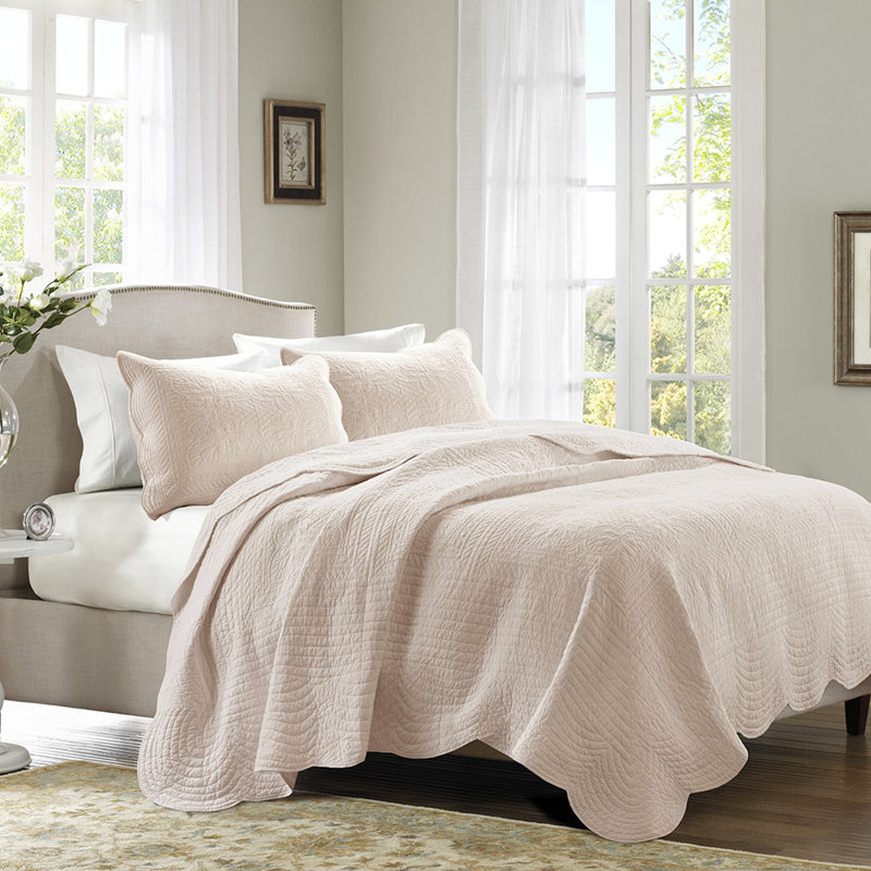 Reversible Quilt - Blush, 3 Piece, Scalloped Edge, Microfiber, 90% Cotton Fill, , Enchanting Bedding Edge In Blush Pieces, Warm