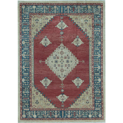 Sultanabad Wool Oriental Indoor Rug