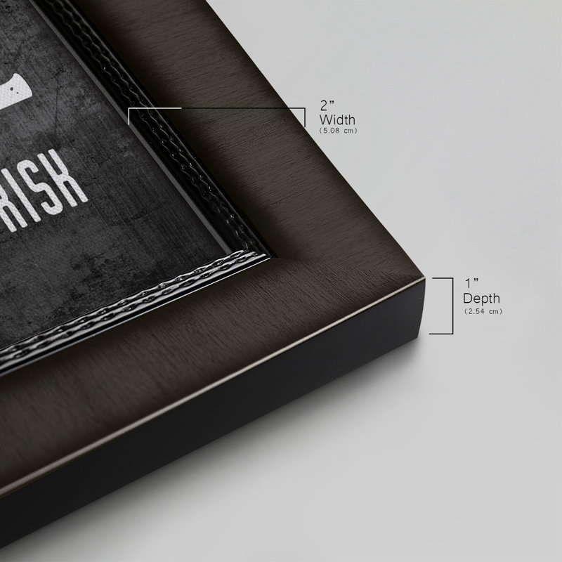 Toile encadrée de qualité supérieure «Man Cave» - prête à être accrochée, Noir, H 29 po x l 53 po x P 1 po