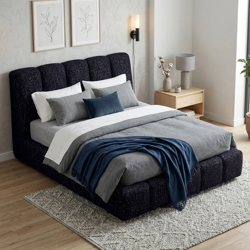 Lit plateforme tapissier moderne avec tête de lit et pied de lit rembourrés Boucle, Lit double
